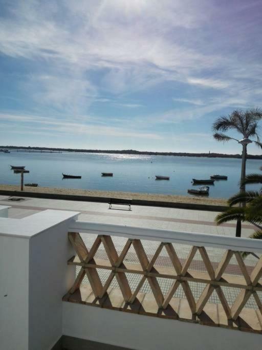 Apartamentos En Paseo Maritimo إل رومبيدو المظهر الخارجي الصورة
