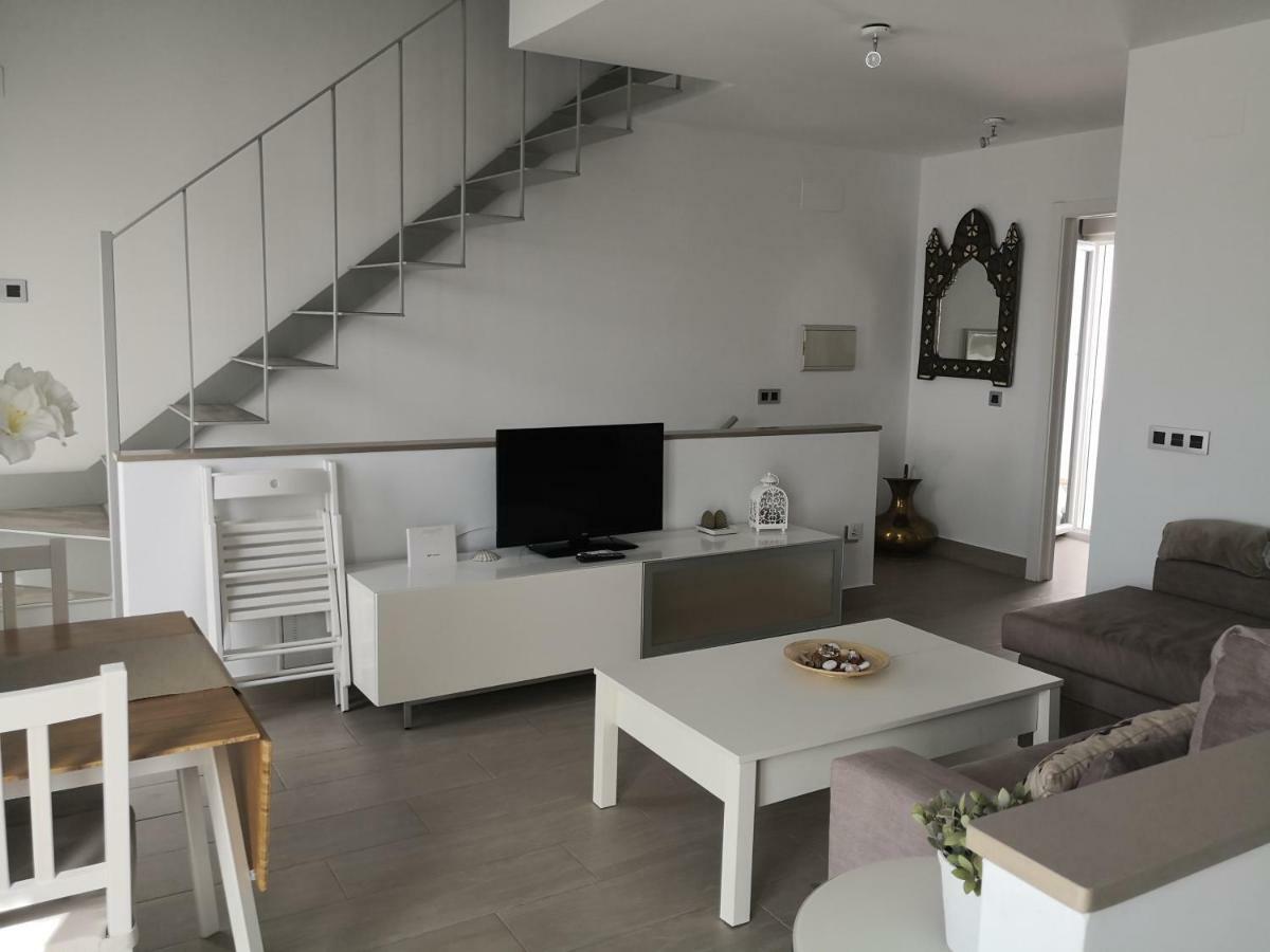 Apartamentos En Paseo Maritimo إل رومبيدو المظهر الخارجي الصورة