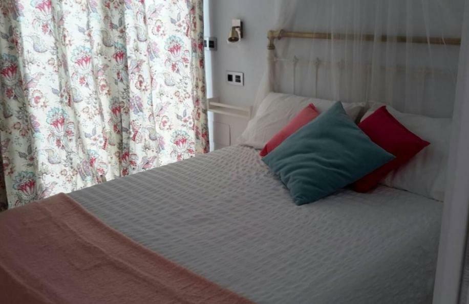 Apartamentos En Paseo Maritimo إل رومبيدو المظهر الخارجي الصورة