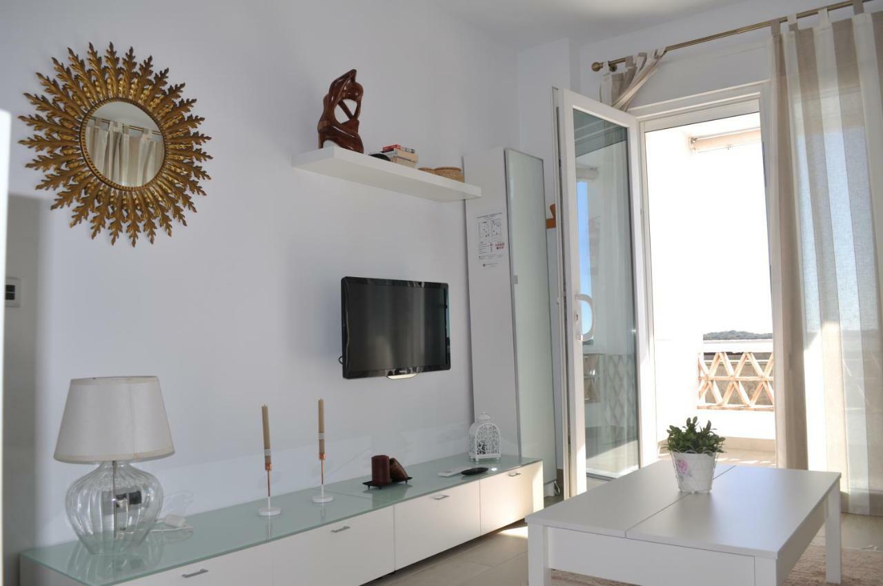 Apartamentos En Paseo Maritimo إل رومبيدو المظهر الخارجي الصورة