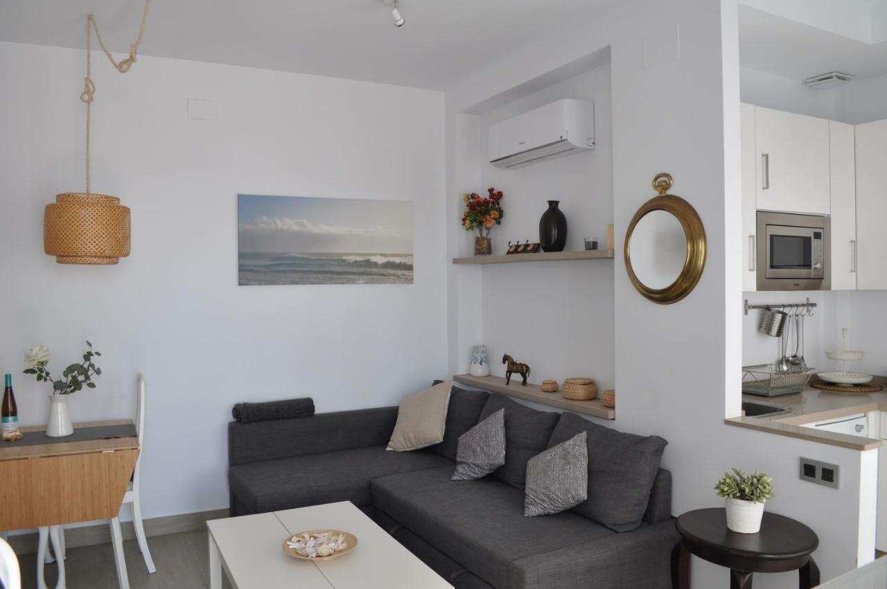 Apartamentos En Paseo Maritimo إل رومبيدو المظهر الخارجي الصورة